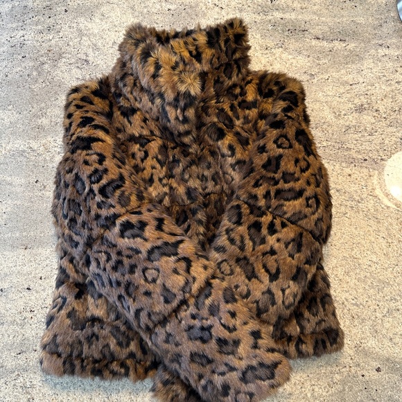 Abercrombie & Fitch A&F Mini Puffer Fur - Picture 4 of 5